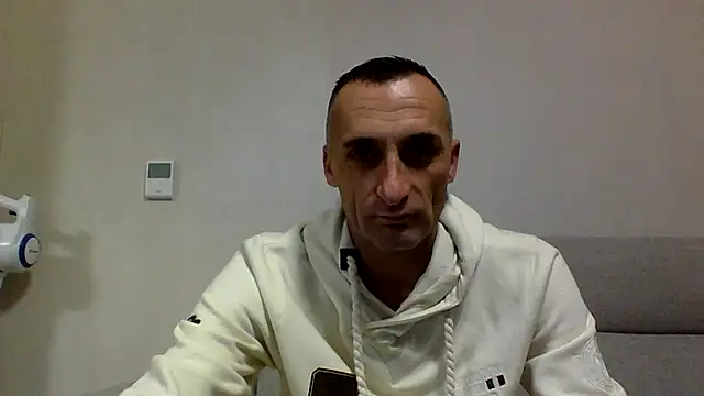 Snapshot of ANGELSANTAMARIA- chatting on 3, 10, 2025 ANGELSANTAMARIA- online show from 3, 10, 2025