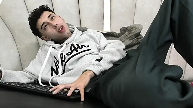 erickblaze wm online show from 18, 2, 2025