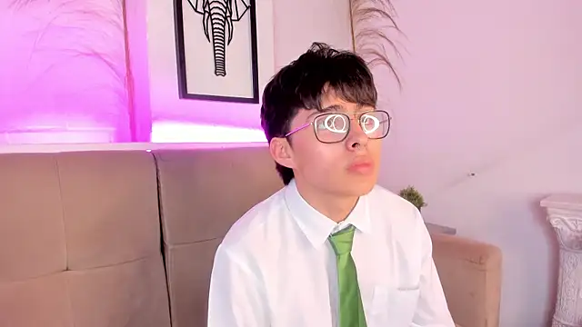 PepperTwink online show from 17, 3, 2025