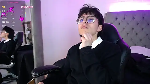 PepperTwink online show from 9, 9, 2025