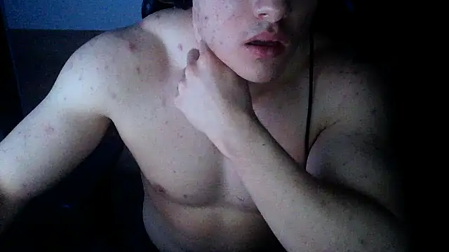 kissspls online show from 7, 3, 2025