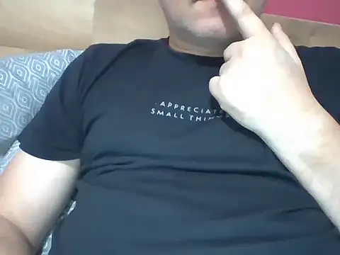 Snapshot of ruplumber chatting on 28, 2, 2025 ruplumber online show from 28, 2, 2025