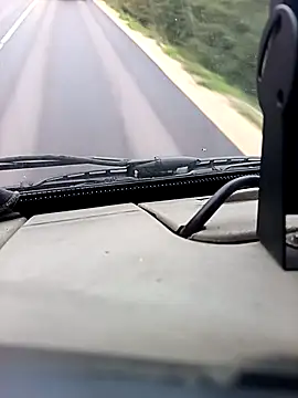 Snapshot of Dam70 chatting on 11, 9, 2025 Dam70 online show from 11, 9, 2025