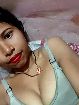 Snapshot of Miss_triha chatting on 25, 2, 2025 Miss triha online show from 25, 2, 2025