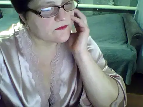 Snapshot of ElzaJewel chatting on 6, 2, 2025 ElzaJewel online show from 6, 2, 2025