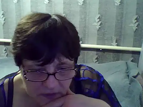 Snapshot of ElzaJewel chatting on 16, 2, 2025 ElzaJewel online show from 16, 2, 2025