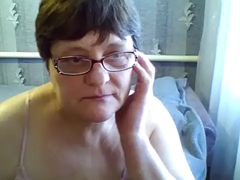 Snapshot of ElzaJewel chatting on 19, 2, 2025 ElzaJewel online show from 19, 2, 2025
