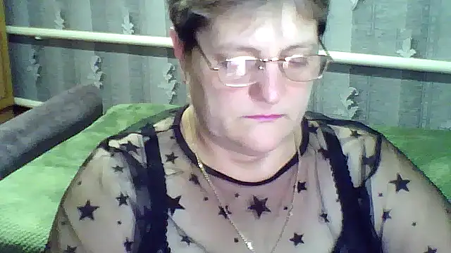 Snapshot of ElzaJewel chatting on 13, 9, 2025 ElzaJewel online show from 13, 9, 2025