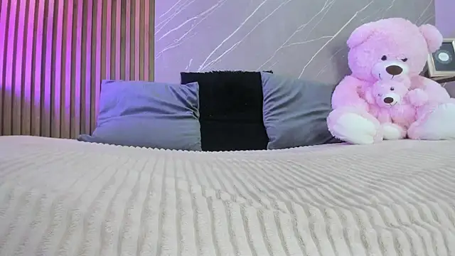 ariana jhonson1 online show from 19, 11, 2025