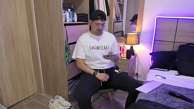 Snapshot of ILoveNYStyle chatting on 11, 3, 2025 ILoveNYStyle online show from 11, 3, 2025