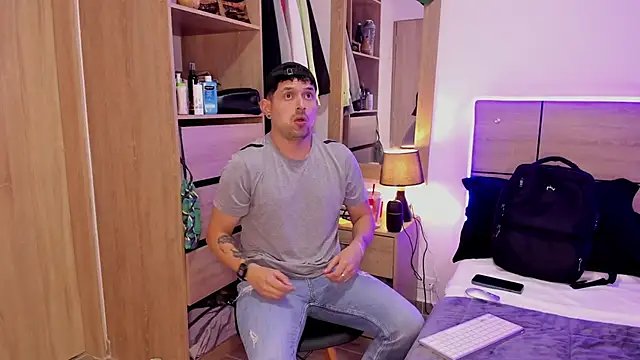 Snapshot of ILoveNYStyle chatting on 12, 3, 2025 ILoveNYStyle online show from 12, 3, 2025