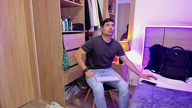 Snapshot of ILoveNYStyle chatting on 14, 3, 2025 ILoveNYStyle online show from 14, 3, 2025