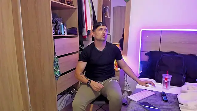 Snapshot of ILoveNYStyle chatting on 20, 3, 2025 ILoveNYStyle online show from 20, 3, 2025