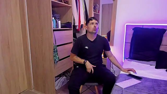 Snapshot of ILoveNYStyle chatting on 21, 3, 2025 ILoveNYStyle online show from 21, 3, 2025