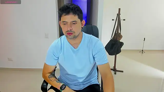 Snapshot of ILoveNYStyle chatting on 23, 9, 2025 ILoveNYStyle online show from 23, 9, 2025