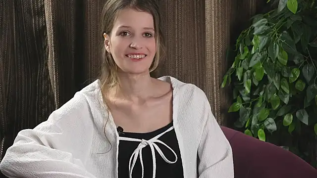 WildaHeldreth online show from 10, 2, 2025