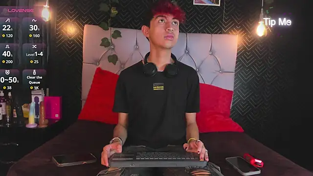 Allen Starck online show from 7, 10, 2025