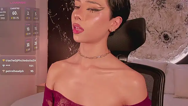 Snapshot of soidai_miiu chatting on 5, 3, 2025 soidai miiu online show from 5, 3, 2025