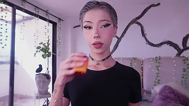 Snapshot of soidai_miiu chatting on 20, 10, 2025 soidai miiu online show from 20, 10, 2025