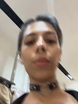 Snapshot of soidai_miiu chatting on 15, 11, 2025 soidai miiu online show from 15, 11, 2025