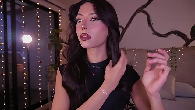 Snapshot of soidai_miiu chatting on 20, 11, 2025 soidai miiu online show from 20, 11, 2025