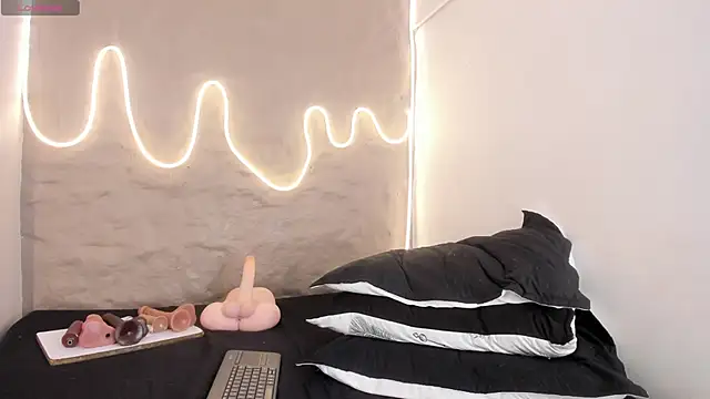 Snapshot of Demy_Ruiz chatting on 9, 9, 2025 Demy Ruiz online show from 9, 9, 2025