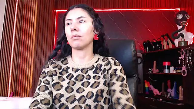 XiaQueen online show from 24, 9, 2025