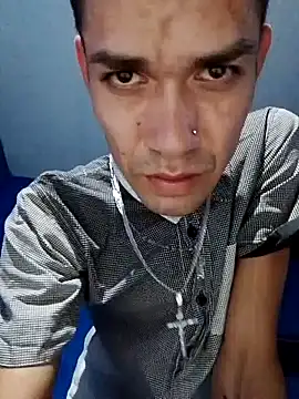 1Dseralmora2 online show from 11, 11, 2025