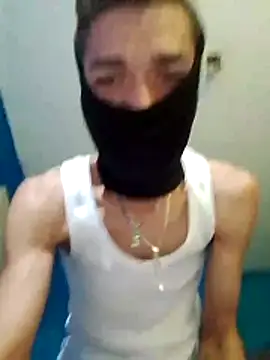 1Dseralmora2 online show from 13, 11, 2025