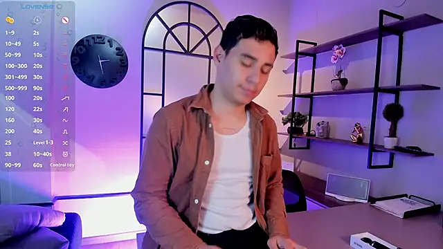 Snapshot of Gabriell_ramirez chatting on 1, 10, 2025 Gabriell ramirez online show from 1, 10, 2025