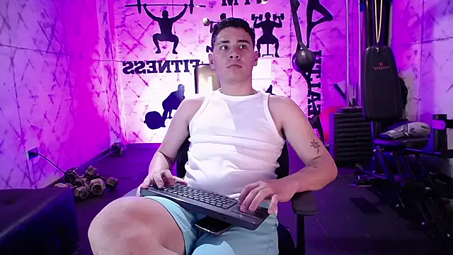 Snapshot of Gabriell_ramirez chatting on 6, 10, 2025 Gabriell ramirez online show from 6, 10, 2025