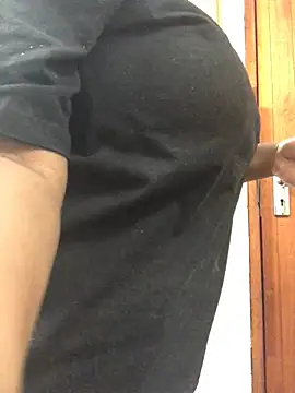 servingBigTitis online show from 4, 2, 2025