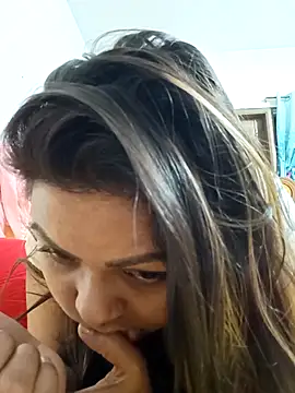 Snapshot of blue-berry07 chatting on 26, 11, 2025 blue-berry07 online show from 26, 11, 2025