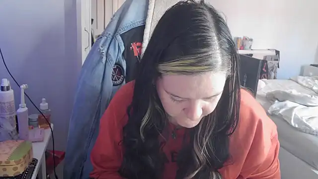 Snapshot of AureliaXOX chatting on 16, 9, 2025 AureliaXOX online show from 16, 9, 2025