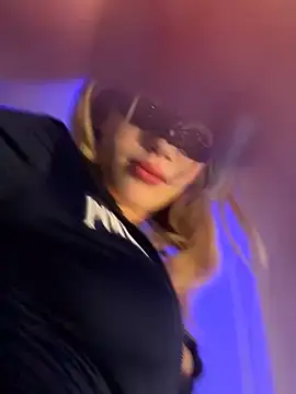 angeleyezlolita online show from 13, 2, 2025