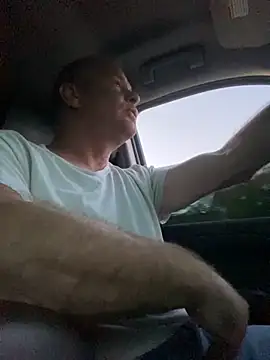 Snapshot of hintly chatting on 19, 9, 2025 hintly online show from 19, 9, 2025