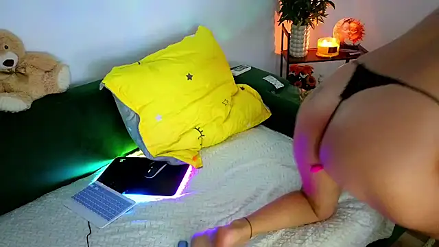 SweetAnia  online show from 28, 5, 2026