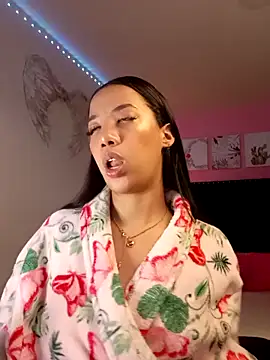 SallyWhitee online show from 24, 2, 2026