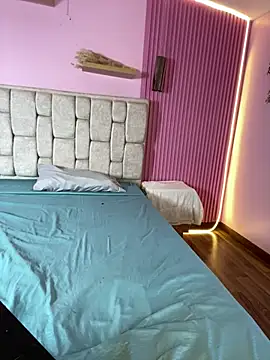 Valu euphoria online show from 12, 3, 2025