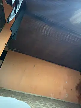 Mineirinho043 online show from 17, 4, 2026