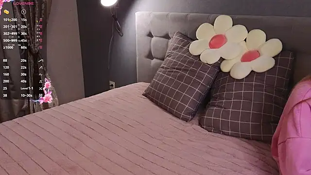 soft babe online show from 23, 9, 2025