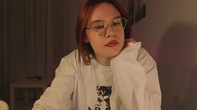 Mia Luw online show from 17, 7, 2026