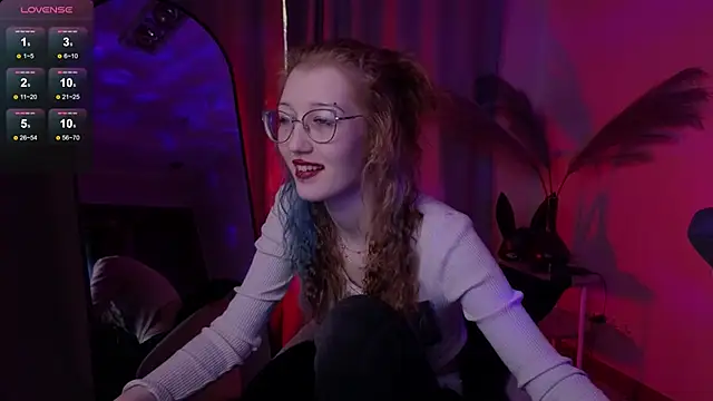 Snapshot of lissaros chatting on 12, 10, 2025 lissaros online show from 12, 10, 2025