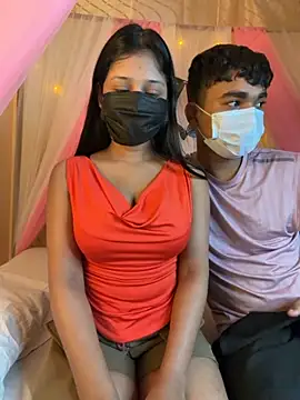 Snapshot of hotgirlpriya789 chatting on 18, 11, 2025 hotgirlpriya789 online show from 18, 11, 2025