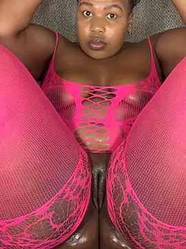 Snapshot of Cuddle_Bear chatting on 22, 12, 2025 Cuddle Bear online show from 22, 12, 2025