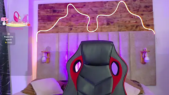 Alektra bryce online show from 3, 10, 2025