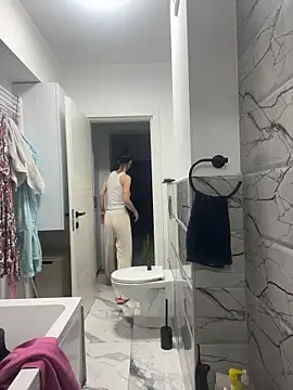 Celine Roxelle online show from 31, 5, 2026