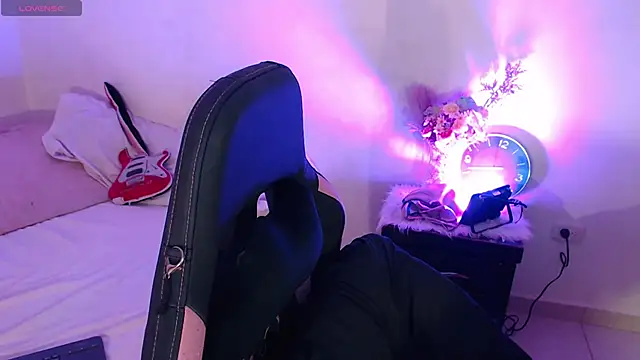 alaia sweetxxx online show from 8, 1, 2026