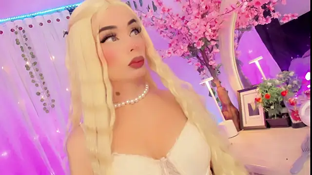 Irina milkmaid online show from 18, 12, 2025