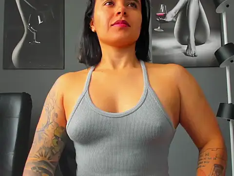 karlyjons12 online show from 27, 10, 2025